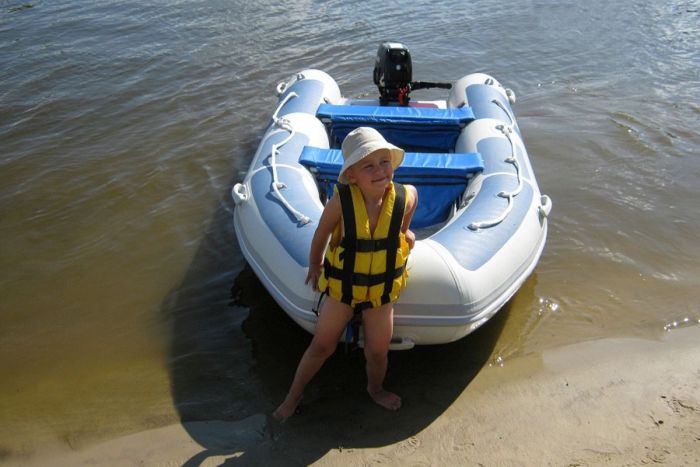 Надувний човен RIB Adventure Vesta V-345