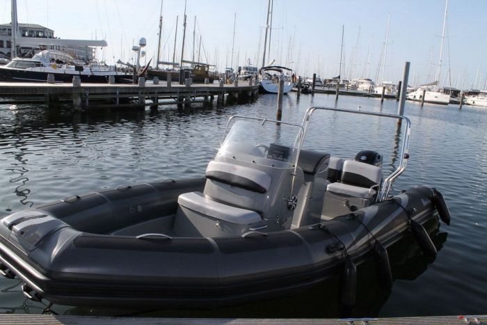 Надувний човен RIB Adventure Vesta V-650