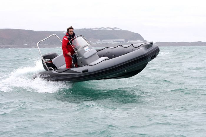 Надувний човен RIB Adventure Vesta V-550