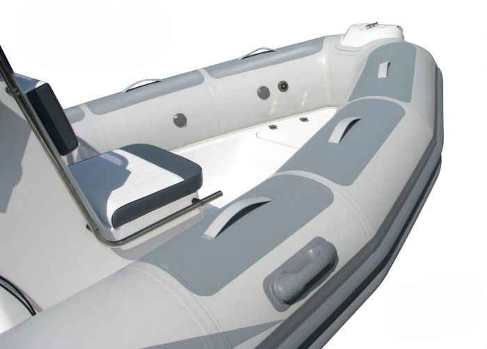 Надувний човен RIB Adventure Vesta V-500