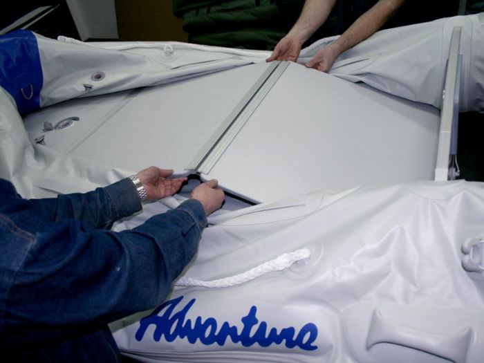 Розбірний надувний човен Adventure Travel 2 T-320K