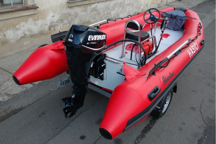 Розбірний надувний човен Adventure Master 2 M-470